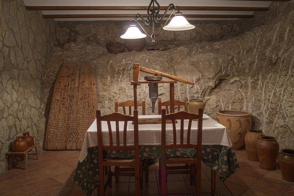 La Posada De Clotilde Cella Exteriér fotografie